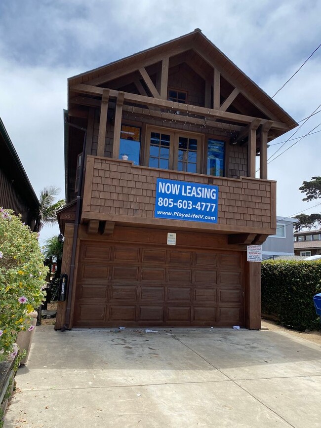 property at 6585 Del Playa Dr