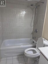 480 McLevin Ave in Toronto, ON - Building Photo - Building Photo