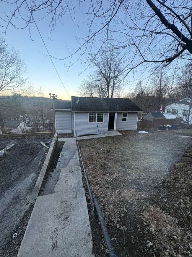 property at 4 Sunrise Trail