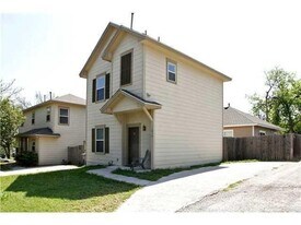 1814 Ulit Ave in Austin, TX - Building Photo