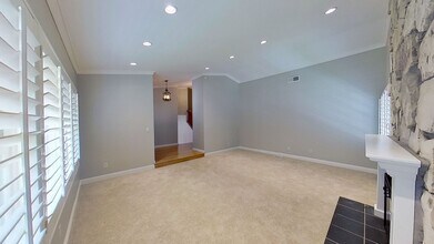 11350 Maple St in Los Alamitos, CA - Building Photo - Building Photo