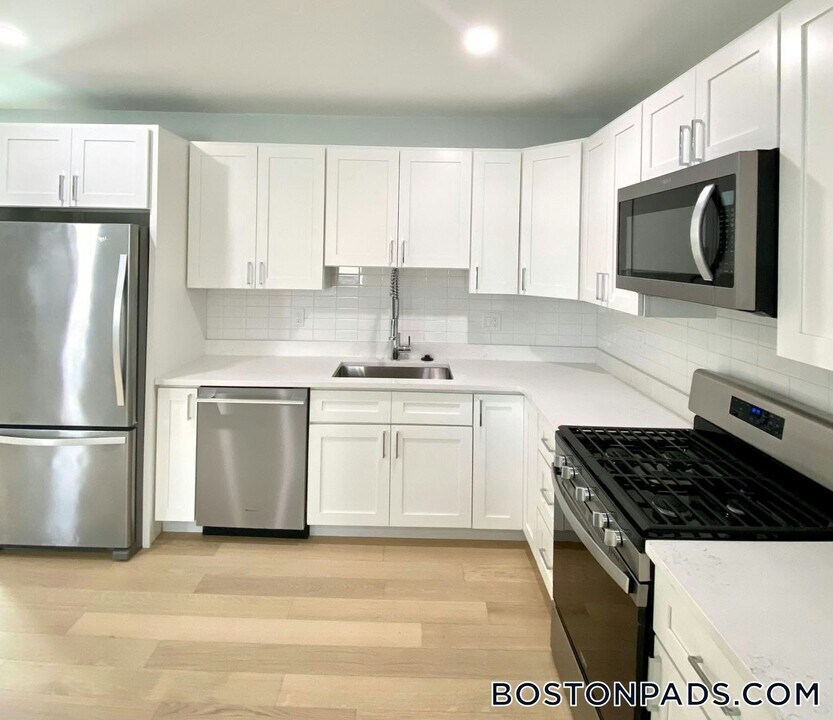 3 Walley St in Boston, MA - Building Photo