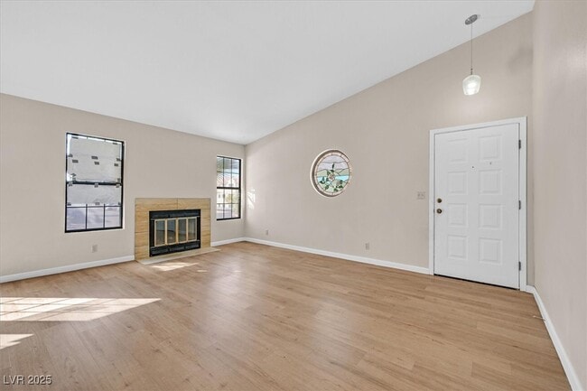 5064 Jeffreys St in Las Vegas, NV - Building Photo - Building Photo