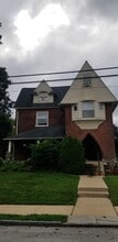 320 N Penn St, Unit 3 in West Chester, PA - Foto de edificio - Building Photo