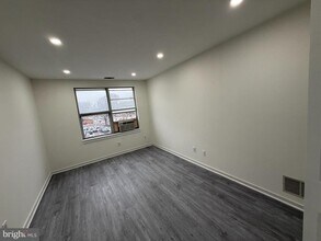 205 N 9th St in Philadelphia, PA - Building Photo - Building Photo