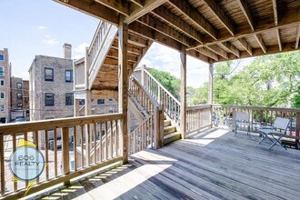 643 W Deming Pl, Unit GF in Chicago, IL - Building Photo - Building Photo