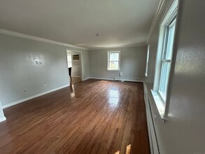 14 Normandy Dr in Waterbury, CT - Building Photo - Building Photo