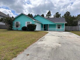 134 Camellia Dr in Kingsland, GA - Building Photo