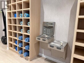 3009 NOVER Rd in Mississauga, ON - Building Photo - Building Photo