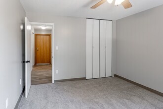 Clear Brook Apartments in St. Cloud, MN - Foto de edificio - Interior Photo