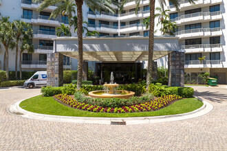 Parc Central Aventura South in Aventura, FL - Foto de edificio - Building Photo