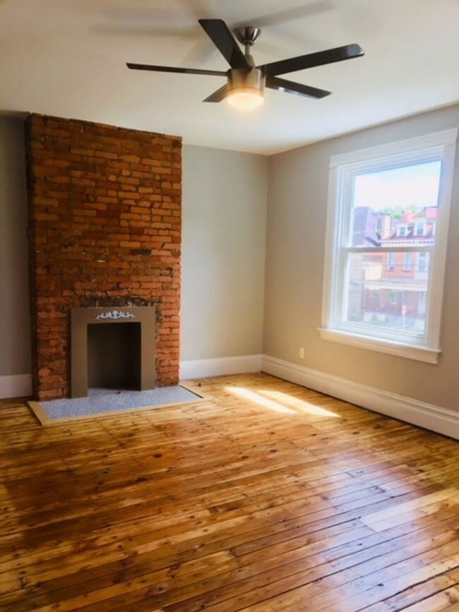 5533 Black St in Pittsburgh, PA - Building Photo - Building Photo