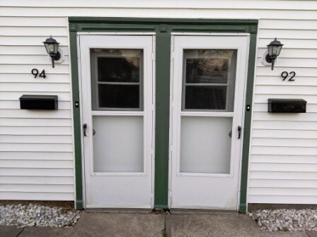 94 Taylor Pl in Forty Fort, PA - Building Photo