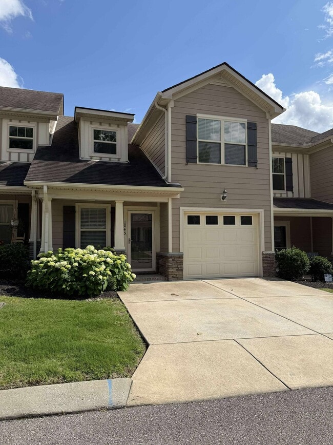 property at 1045 Neeleys Bend E