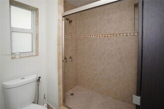 2280 SW 16th Ct in Miami, FL - Building Photo - Building Photo
