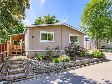 13620 SW Beef Bend Rd in King City, OR - Building Photo - Building Photo