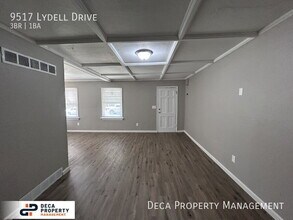 9517 Lydell Dr in Affton, MO - Building Photo - Building Photo