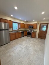 822 LaGrange Rd in La Grange, IL - Building Photo - Building Photo