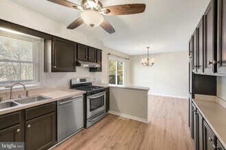 14172 Rogers Ford Rd in Sumerduck, VA - Building Photo - Building Photo