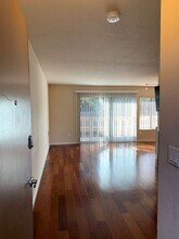 300 Glenwood Cir-Unit -#303 in Monterey, CA - Building Photo - Building Photo