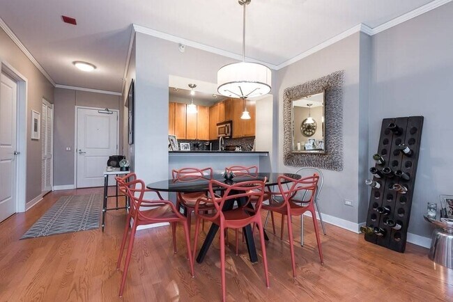 property at 200 N Jefferson St