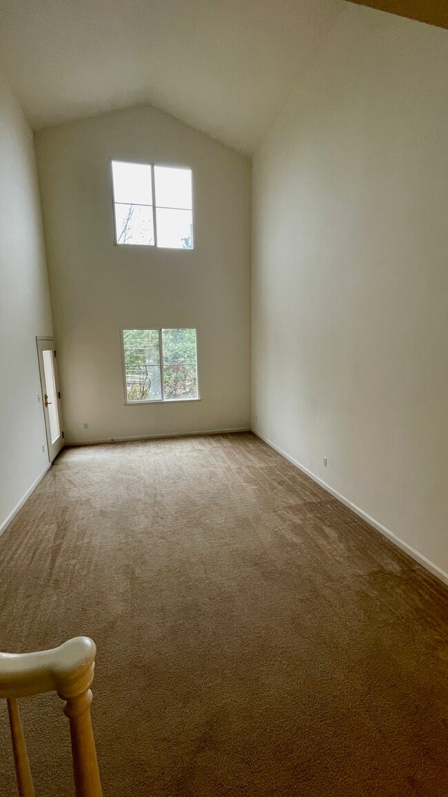 2255 Showers Dr, Unit #331 Parc Crossings Mtn V in Mountain View, CA - Foto de edificio - Building Photo