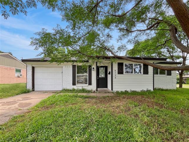 property at 6724 Maxine Dr
