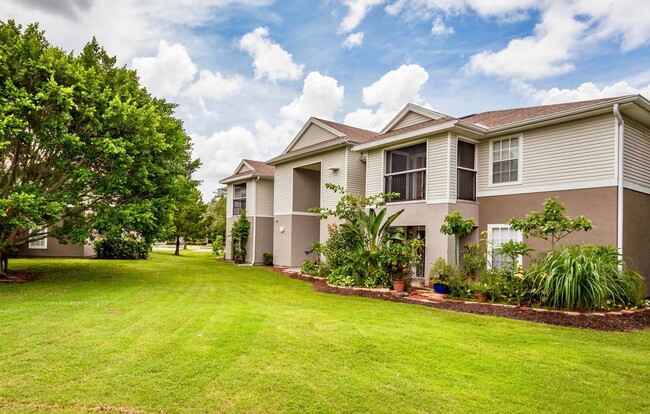 River Trace Apartments and Homes in Bradenton, FL - Foto de edificio - Building Photo