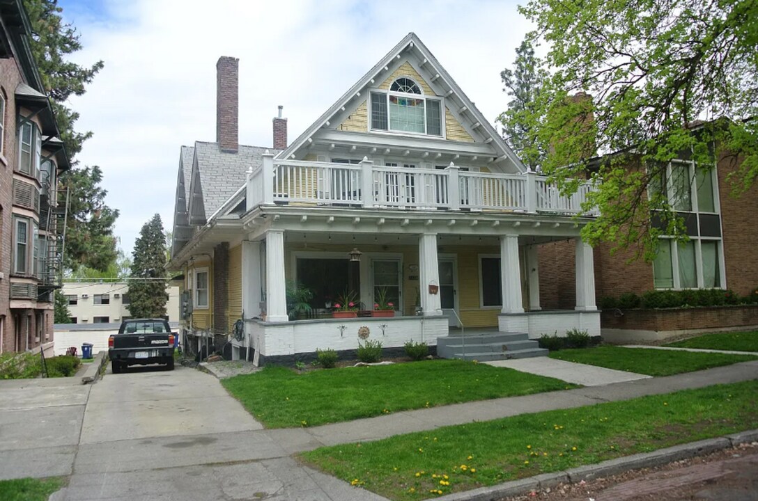 1424 W Tenth Ave in Spokane, WA - Building Photo