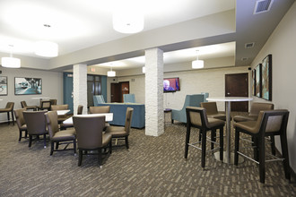 Oaks Station Place in Minneapolis, MN - Building Photo - Interior Photo