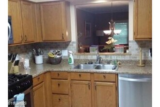 7536 Elioak Terrace in Gaithersburg, MD - Building Photo - Building Photo