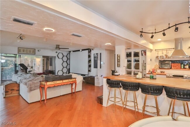 property at 3666 Princeton St