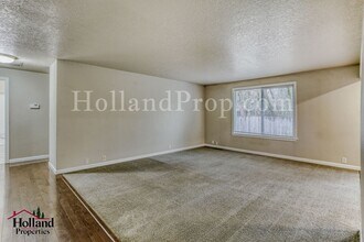 19395 SW Murphy St in Beaverton, OR - Building Photo - Building Photo