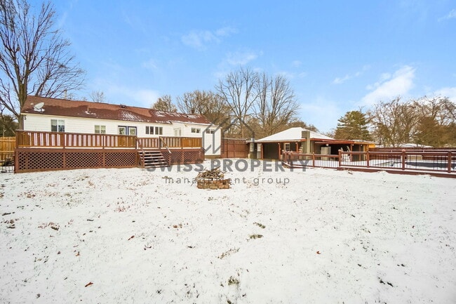 487 W Johnstown Rd in Columbus, OH - Building Photo - Building Photo