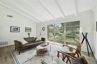 1906 Morrow St in Austin, TX - Building Photo - Building Photo