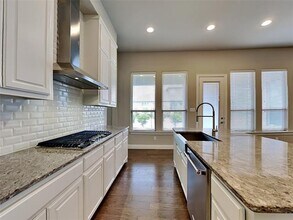 7801 Avondale Dr in McKinney, TX - Building Photo - Building Photo