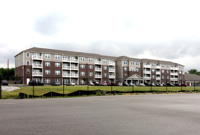 Lafayette Landing at Kessler in Indianapolis, IN - Building Photo - Building Photo