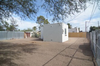 115 N Westmoreland Ave in Tucson, AZ - Building Photo - Building Photo