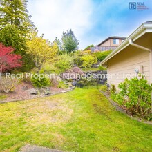 5315 Port View Pl NE in Tacoma, WA - Building Photo - Building Photo