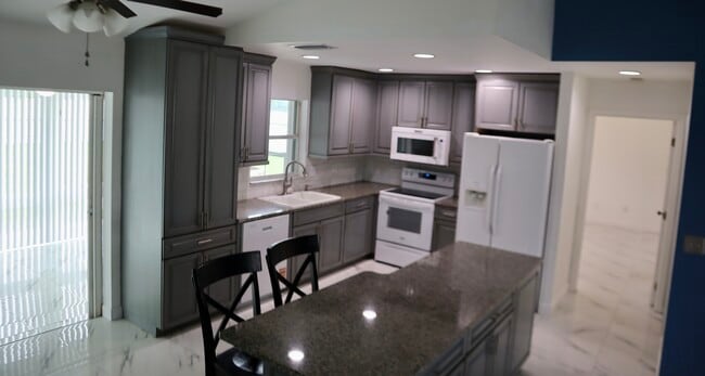 property at 1805 SE Van Loon Terrace