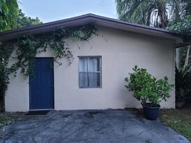 8603 SW 68th Street Rd, Unit 8603 SW 68 ST RD in Miami, FL - Building Photo