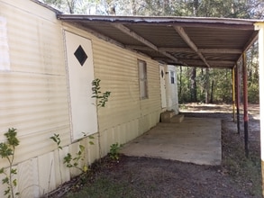 5457 Creel St in Graceville, FL - Building Photo - Building Photo