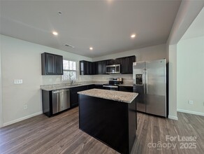 5020 Winding Jordan Ln in Charlotte, NC - Building Photo - Building Photo