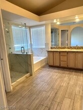 2152 Falcon Pointe Ln in Henderson, NV - Building Photo - Building Photo