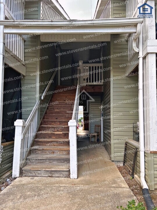 430 Oriole Dr in McMinnville, TN - Building Photo