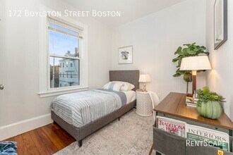 172 Boylston St in Boston, MA - Foto de edificio - Building Photo