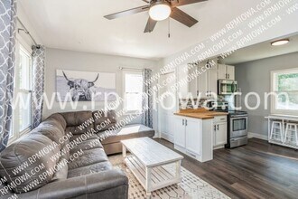 2935 Indianapolis Ave in Des Moines, IA - Building Photo - Building Photo