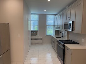 60-30 Catalpa Ave in Queens, NY - Building Photo