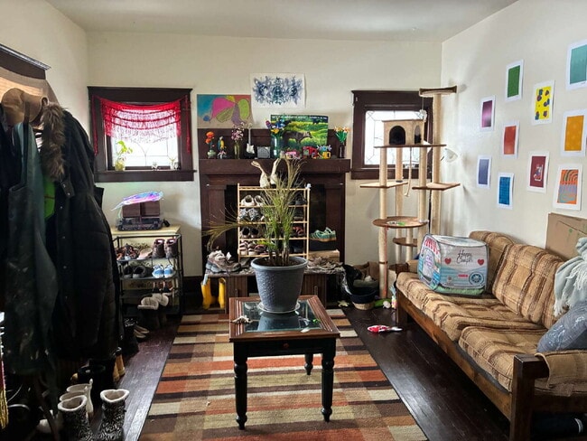 402 Doty St in Eau Claire, WI - Building Photo - Building Photo