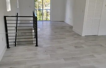 3823 Thomas Ave in Miami, FL - Building Photo - Building Photo